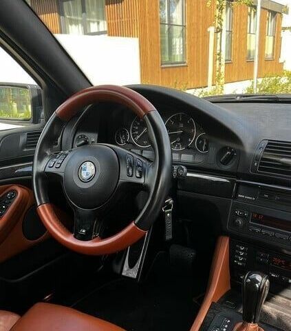 Чорний БМВ 5 Серія, об'ємом двигуна 3 л та пробігом 315 тис. км за 2900 $, фото 6 на Automoto.ua