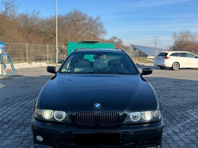 Чорний БМВ 5 Серія, об'ємом двигуна 2.5 л та пробігом 400 тис. км за 3300 $, фото 1 на Automoto.ua