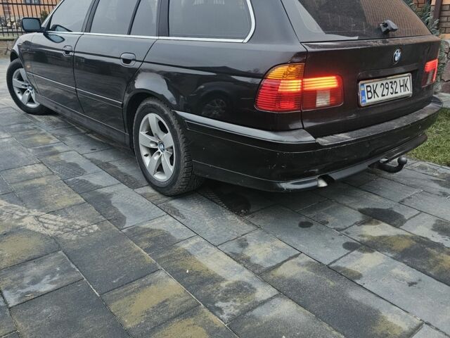 Черный БМВ 5 Серия, объемом двигателя 2.5 л и пробегом 435 тыс. км за 4700 $, фото 4 на Automoto.ua