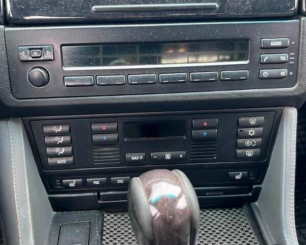 Черный БМВ 5 Серия, объемом двигателя 2.9 л и пробегом 356 тыс. км за 5700 $, фото 34 на Automoto.ua