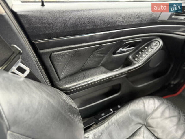 Чорний БМВ 5 Серія, об'ємом двигуна 2.5 л та пробігом 350 тис. км за 5200 $, фото 51 на Automoto.ua