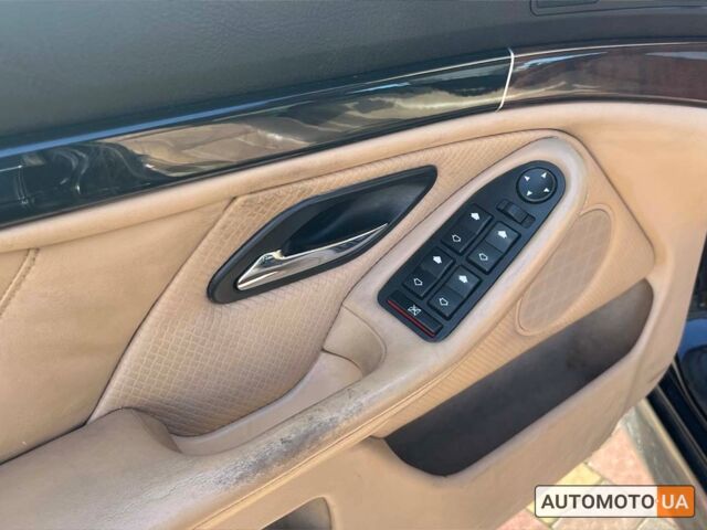 Черный БМВ 5 Серия, объемом двигателя 2 л и пробегом 213 тыс. км за 5250 $, фото 8 на Automoto.ua