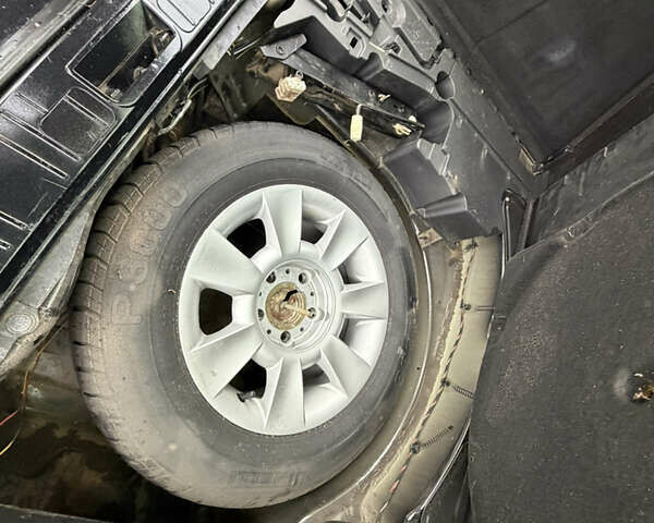 Чорний БМВ 5 Серія, об'ємом двигуна 2.5 л та пробігом 350 тис. км за 5200 $, фото 86 на Automoto.ua