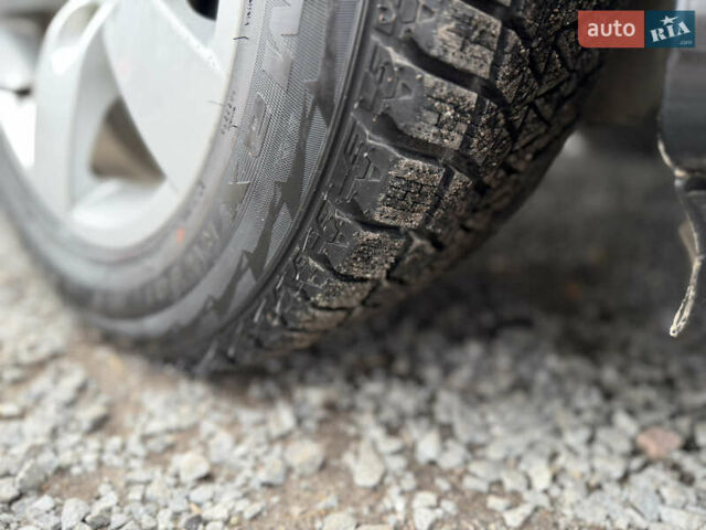 Чорний БМВ 5 Серія, об'ємом двигуна 2.5 л та пробігом 350 тис. км за 5200 $, фото 81 на Automoto.ua