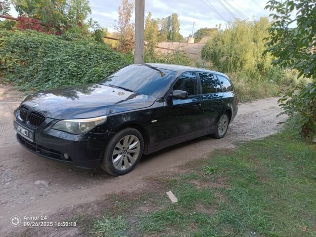 Черный БМВ 5 Серия, объемом двигателя 0 л и пробегом 350 тыс. км за 3800 $, фото 3 на Automoto.ua