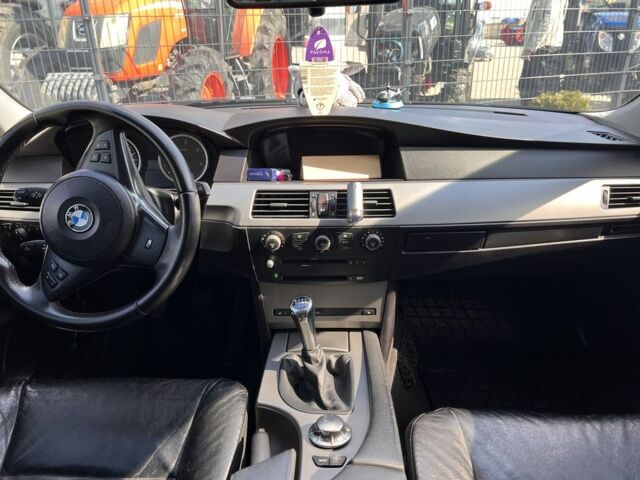 Черный БМВ 5 Серия, объемом двигателя 2.5 л и пробегом 450 тыс. км за 7600 $, фото 16 на Automoto.ua