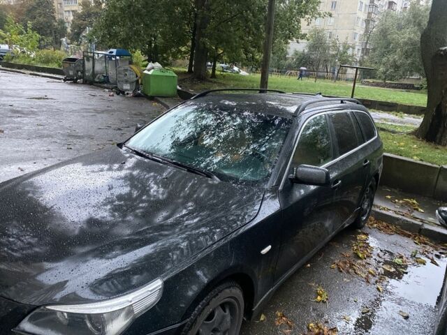 Черный БМВ 5 Серия, объемом двигателя 3 л и пробегом 330 тыс. км за 6600 $, фото 2 на Automoto.ua