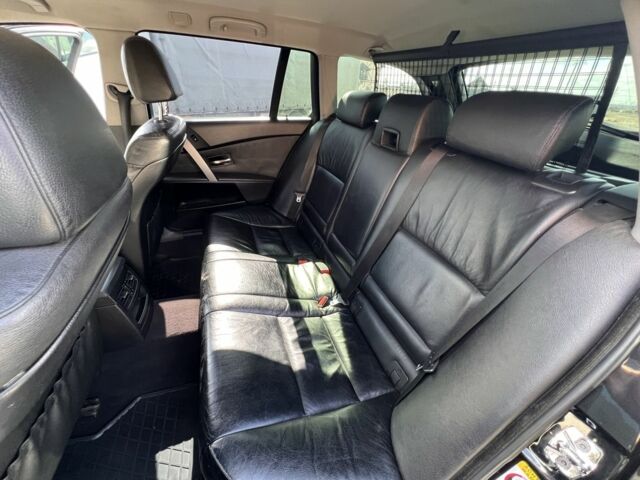 Черный БМВ 5 Серия, объемом двигателя 2.5 л и пробегом 450 тыс. км за 7600 $, фото 12 на Automoto.ua