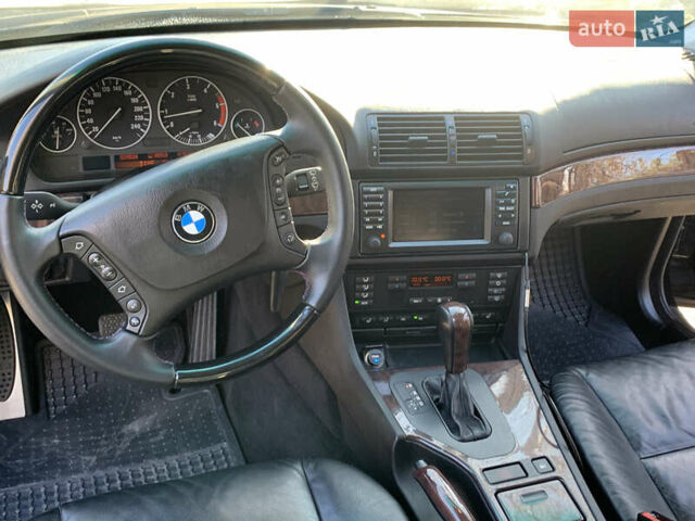 Черный БМВ 5 Серия, объемом двигателя 2.9 л и пробегом 378 тыс. км за 8000 $, фото 10 на Automoto.ua