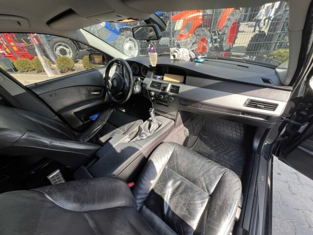 Черный БМВ 5 Серия, объемом двигателя 2.5 л и пробегом 450 тыс. км за 7600 $, фото 10 на Automoto.ua