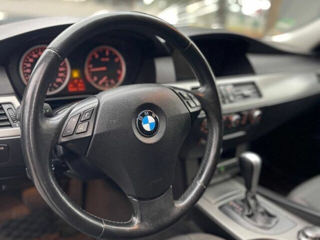 Черный БМВ 5 Серия, объемом двигателя 2.5 л и пробегом 280 тыс. км за 3500 $, фото 2 на Automoto.ua