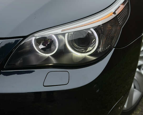 Чорний БМВ 5 Серія, об'ємом двигуна 3 л та пробігом 338 тис. км за 9500 $, фото 4 на Automoto.ua