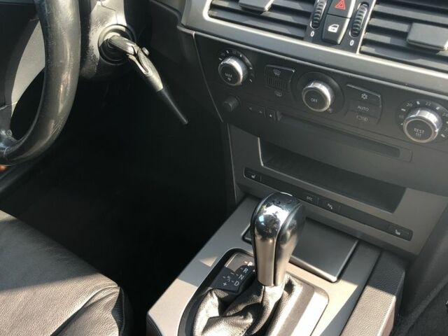 Чорний БМВ 5 Серія, об'ємом двигуна 2.5 л та пробігом 350 тис. км за 6950 $, фото 4 на Automoto.ua