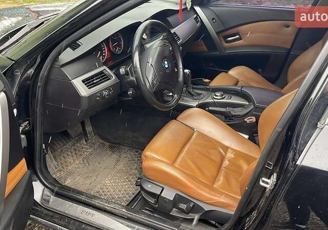 Черный БМВ 5 Серия, объемом двигателя 2.5 л и пробегом 360 тыс. км за 8500 $, фото 4 на Automoto.ua