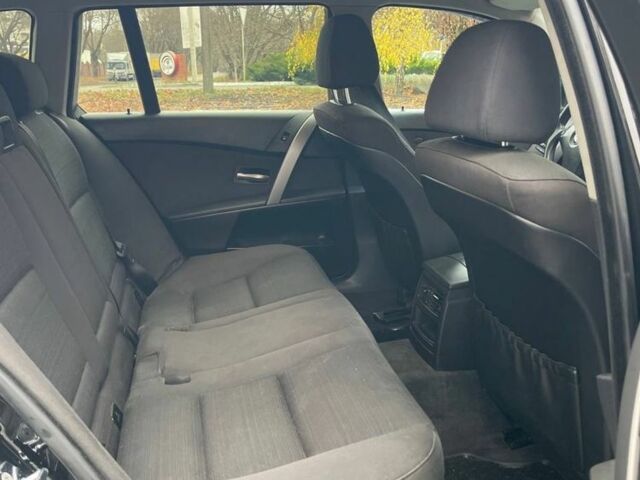 Черный БМВ 5 Серия, объемом двигателя 2.5 л и пробегом 280 тыс. км за 3500 $, фото 3 на Automoto.ua