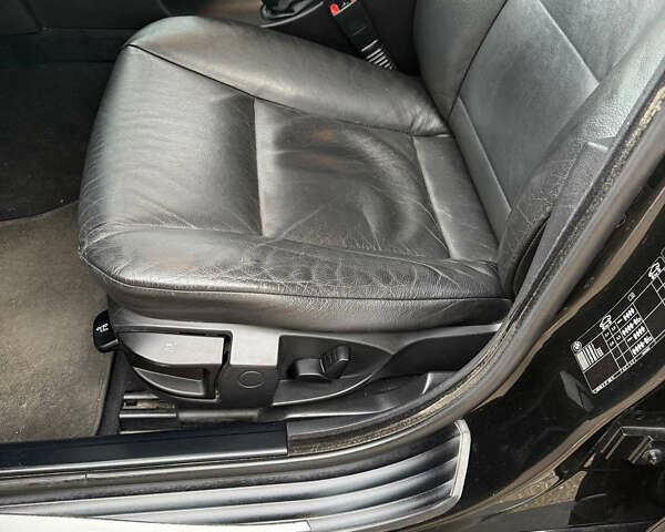 Черный БМВ 5 Серия, объемом двигателя 2.99 л и пробегом 308 тыс. км за 8700 $, фото 11 на Automoto.ua
