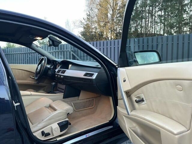 Черный БМВ 5 Серия, объемом двигателя 3 л и пробегом 210 тыс. км за 2143 $, фото 4 на Automoto.ua