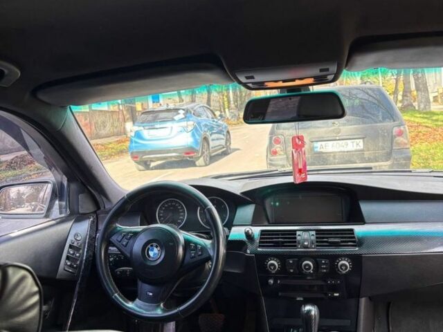 Чорний БМВ 5 Серія, об'ємом двигуна 3 л та пробігом 260 тис. км за 9999 $, фото 5 на Automoto.ua