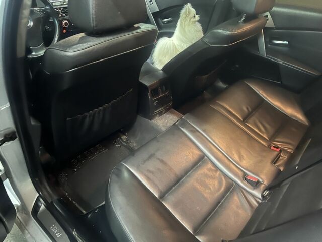 Чорний БМВ 5 Серія, об'ємом двигуна 2.5 л та пробігом 232 тис. км за 2950 $, фото 7 на Automoto.ua