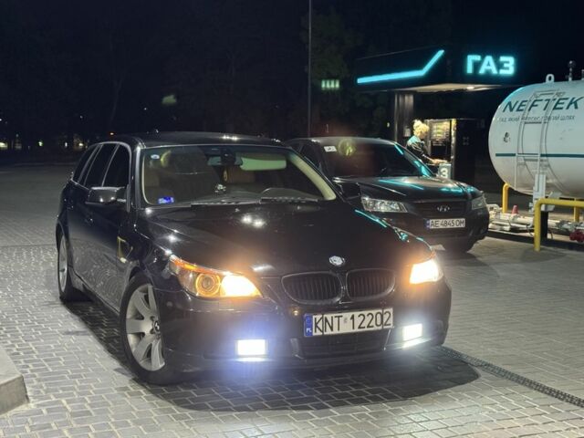 Чорний БМВ 5 Серія, об'ємом двигуна 3 л та пробігом 257 тис. км за 4150 $, фото 1 на Automoto.ua