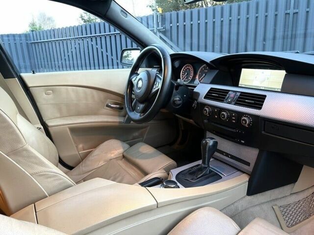 Черный БМВ 5 Серия, объемом двигателя 3 л и пробегом 210 тыс. км за 2143 $, фото 3 на Automoto.ua