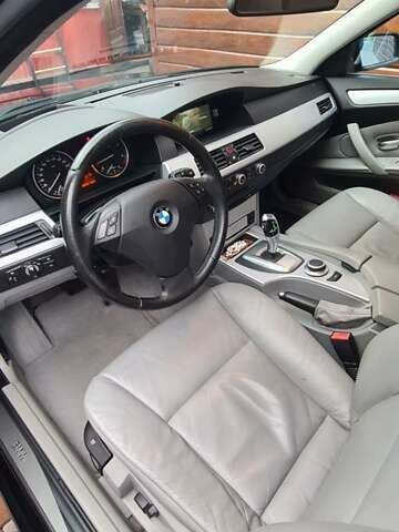 Черный БМВ 5 Серия, объемом двигателя 3 л и пробегом 305 тыс. км за 13000 $, фото 11 на Automoto.ua