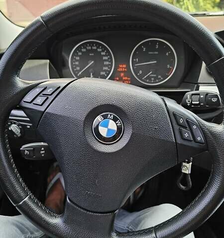 Черный БМВ 5 Серия, объемом двигателя 3 л и пробегом 377 тыс. км за 10900 $, фото 9 на Automoto.ua