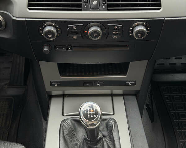 Чорний БМВ 5 Серія, об'ємом двигуна 2 л та пробігом 338 тис. км за 7300 $, фото 12 на Automoto.ua