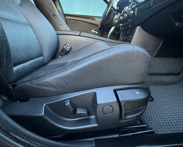 Черный БМВ 5 Серия, объемом двигателя 2 л и пробегом 337 тыс. км за 9300 $, фото 14 на Automoto.ua