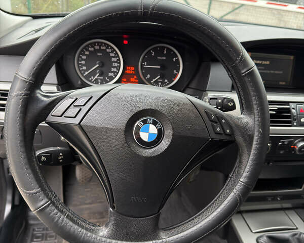 Чорний БМВ 5 Серія, об'ємом двигуна 2 л та пробігом 338 тис. км за 7300 $, фото 10 на Automoto.ua