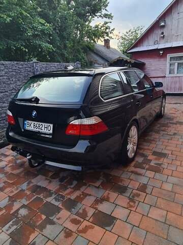 Черный БМВ 5 Серия, объемом двигателя 3 л и пробегом 305 тыс. км за 13000 $, фото 47 на Automoto.ua