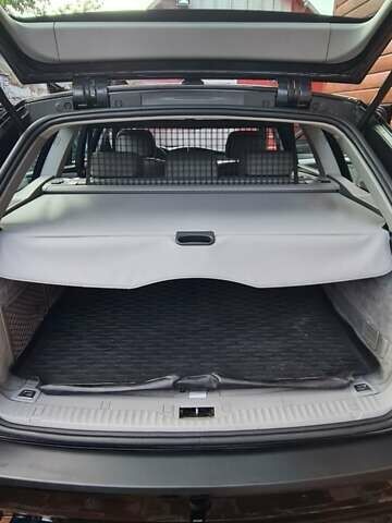 Черный БМВ 5 Серия, объемом двигателя 3 л и пробегом 305 тыс. км за 13000 $, фото 52 на Automoto.ua