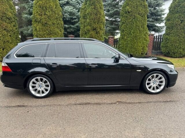 Черный БМВ 5 Серия, объемом двигателя 3 л и пробегом 298 тыс. км за 2600 $, фото 1 на Automoto.ua