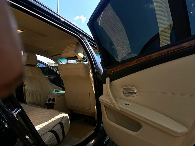 БМВ 5 Серия 2007 в Новорад-Волынском на Automoto.ua Черный БМВ 5 Серия, объемом двигателя 3 л и пробегом 0 тыс. км за 9000 $, фото 12 на Automoto.ua