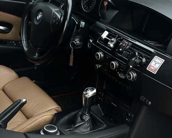 Черный БМВ 5 Серия, объемом двигателя 2 л и пробегом 315 тыс. км за 9120 $, фото 11 на Automoto.ua