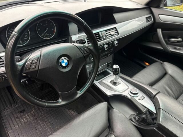 Черный БМВ 5 Серия, объемом двигателя 3 л и пробегом 298 тыс. км за 2600 $, фото 6 на Automoto.ua