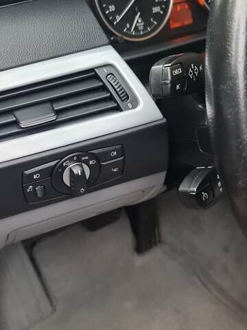 Черный БМВ 5 Серия, объемом двигателя 3 л и пробегом 305 тыс. км за 13000 $, фото 8 на Automoto.ua