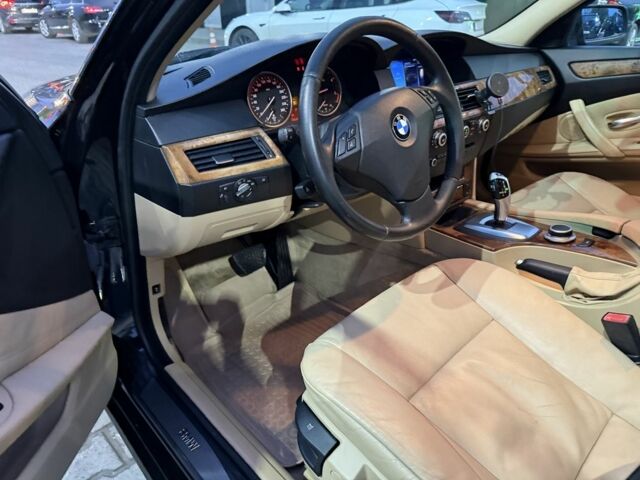 Черный БМВ 5 Серия, объемом двигателя 3 л и пробегом 314 тыс. км за 12000 $, фото 6 на Automoto.ua