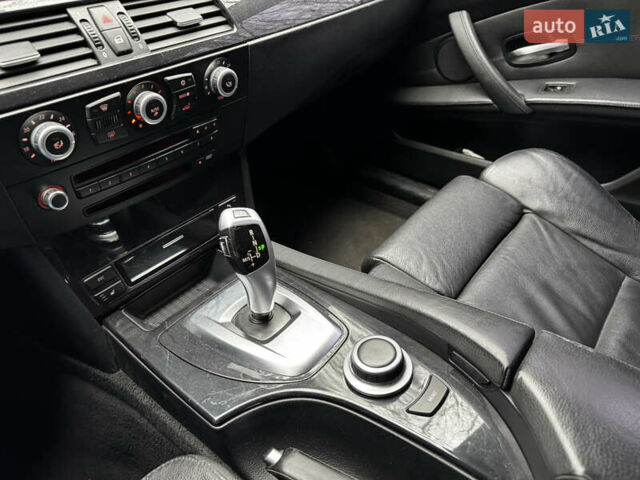Чорний БМВ 5 Серія, об'ємом двигуна 3 л та пробігом 488 тис. км за 8600 $, фото 23 на Automoto.ua