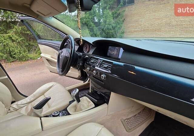 Черный БМВ 5 Серия, объемом двигателя 2.99 л и пробегом 300 тыс. км за 10450 $, фото 43 на Automoto.ua