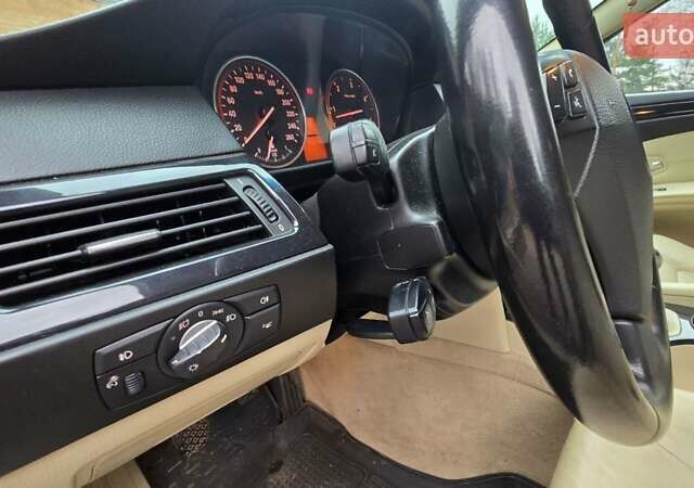 Черный БМВ 5 Серия, объемом двигателя 2.99 л и пробегом 300 тыс. км за 10450 $, фото 18 на Automoto.ua