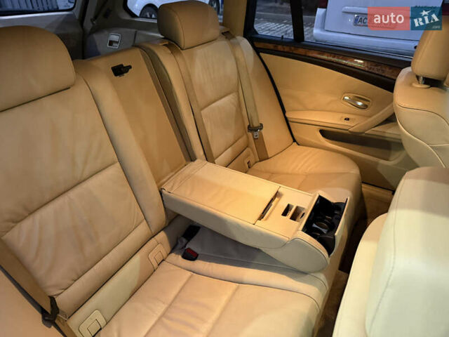 Черный БМВ 5 Серия, объемом двигателя 2.99 л и пробегом 314 тыс. км за 12000 $, фото 31 на Automoto.ua