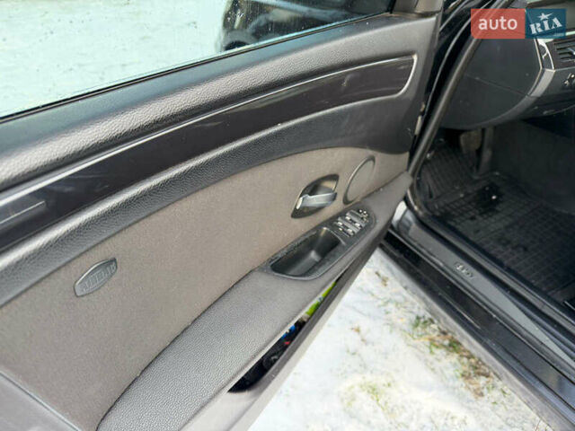Черный БМВ 5 Серия, объемом двигателя 2 л и пробегом 334 тыс. км за 8500 $, фото 15 на Automoto.ua