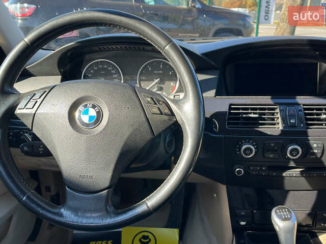 Чорний БМВ 5 Серія, об'ємом двигуна 2 л та пробігом 232 тис. км за 9400 $, фото 9 на Automoto.ua