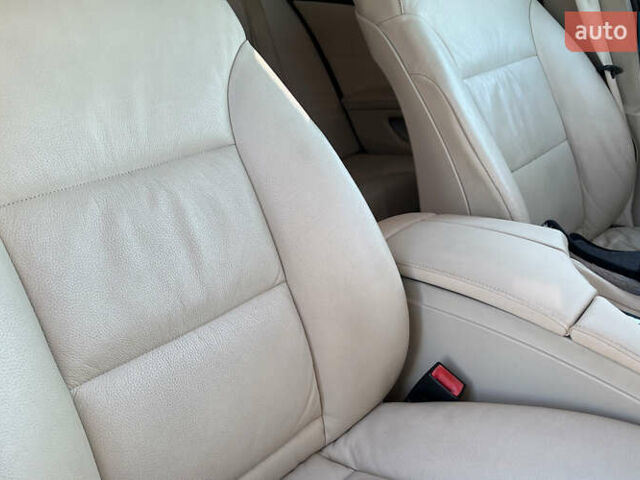 Чорний БМВ 5 Серія, об'ємом двигуна 2 л та пробігом 232 тис. км за 9400 $, фото 22 на Automoto.ua