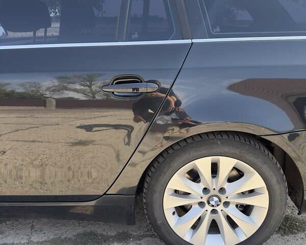 Черный БМВ 5 Серия, объемом двигателя 2.5 л и пробегом 217 тыс. км за 3861 $, фото 1 на Automoto.ua