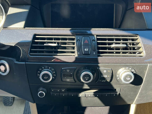 Чорний БМВ 5 Серія, об'ємом двигуна 2 л та пробігом 232 тис. км за 9400 $, фото 11 на Automoto.ua