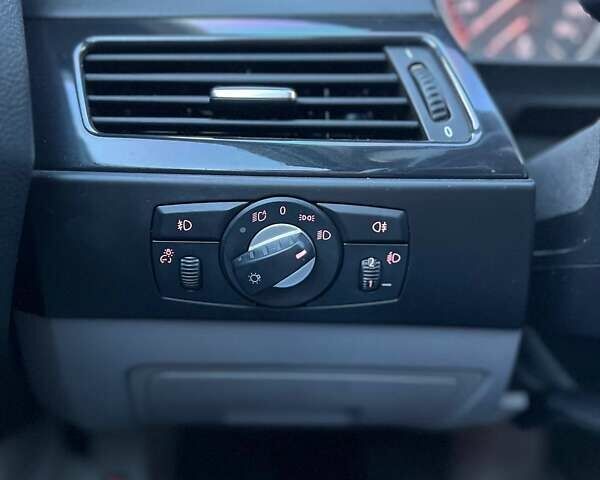 Чорний БМВ 5 Серія, об'ємом двигуна 2 л та пробігом 346 тис. км за 9000 $, фото 3 на Automoto.ua