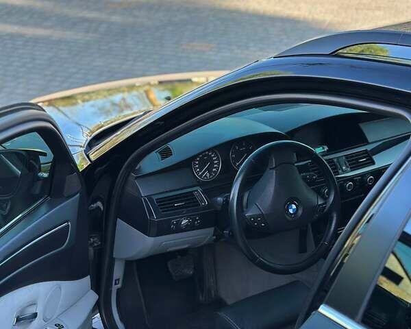 Чорний БМВ 5 Серія, об'ємом двигуна 2 л та пробігом 346 тис. км за 9000 $, фото 7 на Automoto.ua