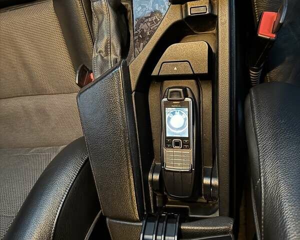 Черный БМВ 5 Серия, объемом двигателя 2 л и пробегом 227 тыс. км за 8500 $, фото 16 на Automoto.ua